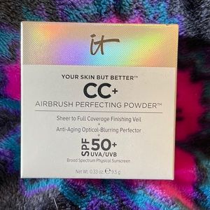 It CC+ Airbrush Perfecting Powder-Sheer to Full Coverage Finishing Veil - Medium